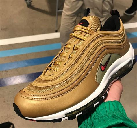 nike air 97 dames goud|Nike Air Max 97 OG QS 'Metallic Gold' voor dames — releasedatum.